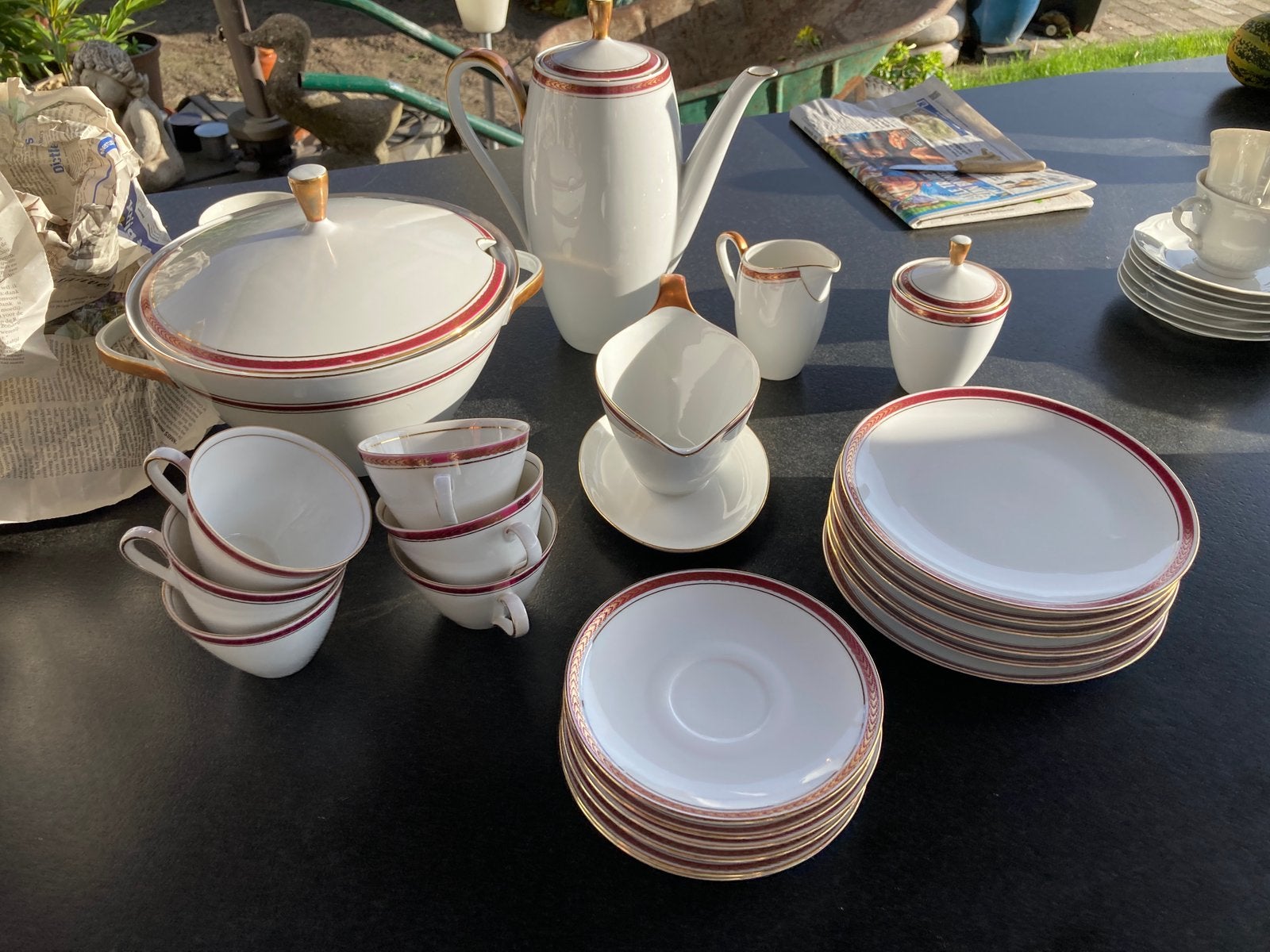 Antiek servies, Ophalen
