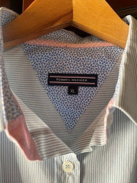 damesbloes TOMMY HILFIGER, Kleding | Dames, Maat 38/40 (M), Tommy hilfiger, Blauw, Ophalen of Verzenden