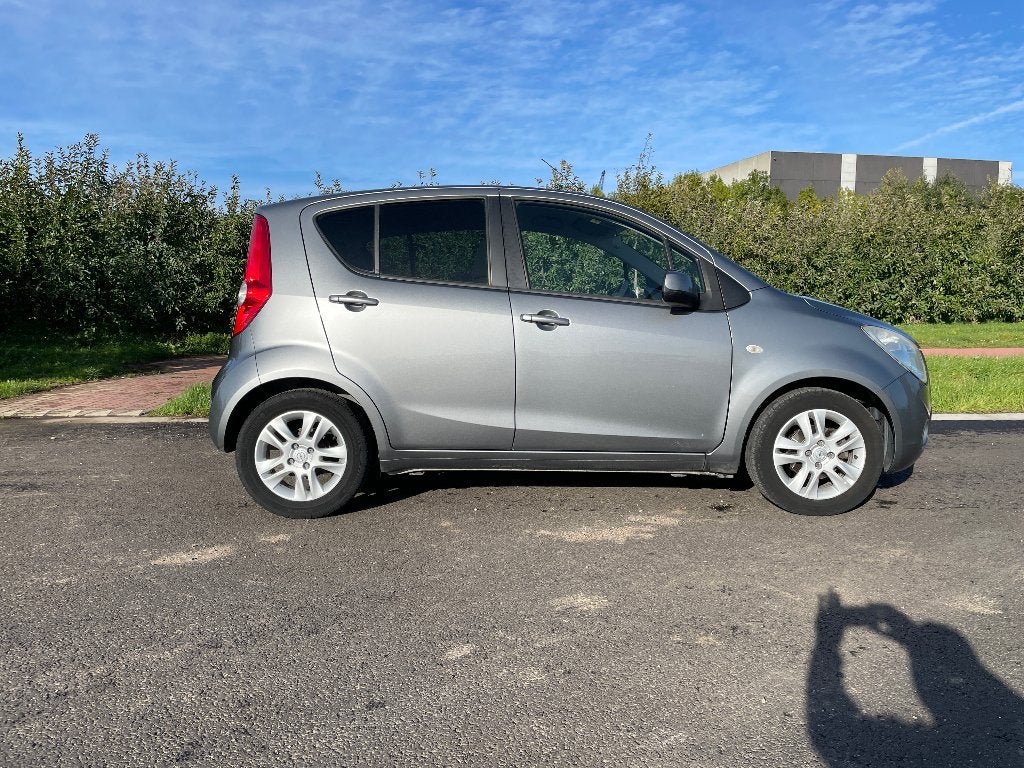 OPEL AGILA 1.0 - 56 000 km - EN PARFAIT ÉTAT - BON MARCHÉ, Autos, Euro 5, Achat, Boîte manuelle, Entretenue par le concessionnaire