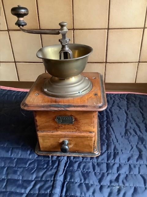 oude koffiemolen met koperen coupe merk Java  j 1800-1900, Antiquités & Art, Enlèvement ou Envoi