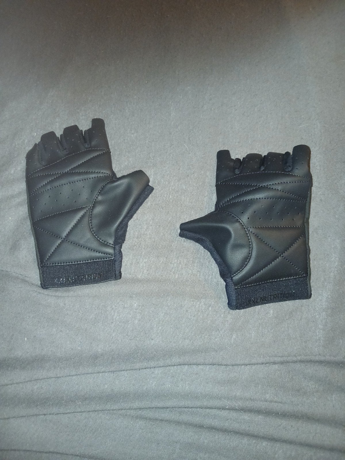 gants de fitness, Enlèvement