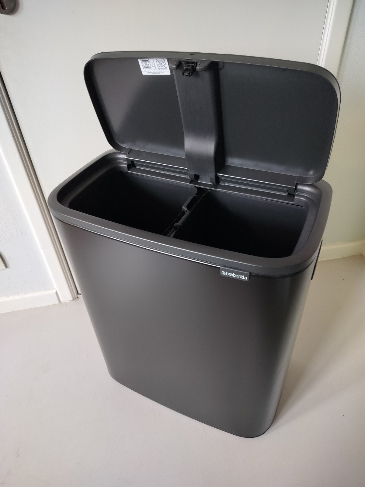 Brabantia Touch zwart 2x30 liter (nieuw), Huis en Inrichting, Woonaccessoires | Prullenbakken, 50 – 75, Nieuw, 40 liter of meer