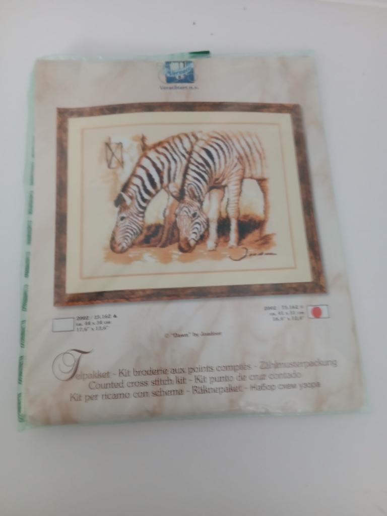 Kit de broderie Zebra ; Verachtert n.v. ; 41 x 31 cm, Hobby & Loisirs créatifs, Broderie & Machines à broder, Enlèvement ou Envoi