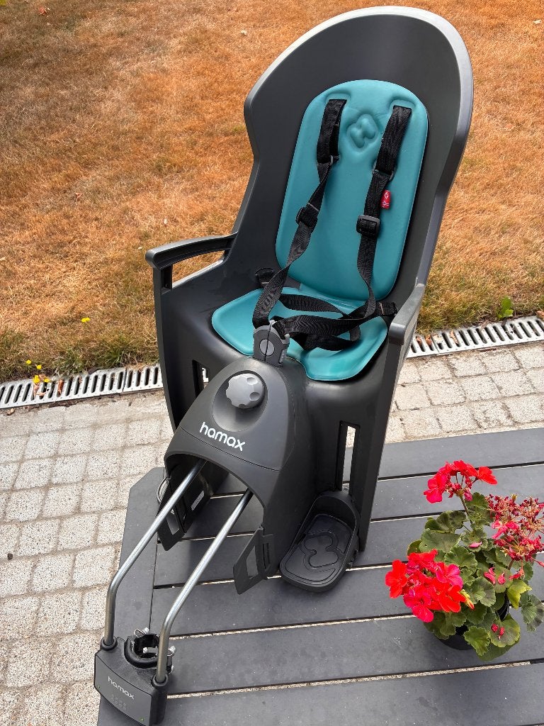 Hamax fietsstoel kinderzitje, Fietsen en Brommers, Ophalen, Achterzitje, Voetsteuntjes, Zo goed als nieuw