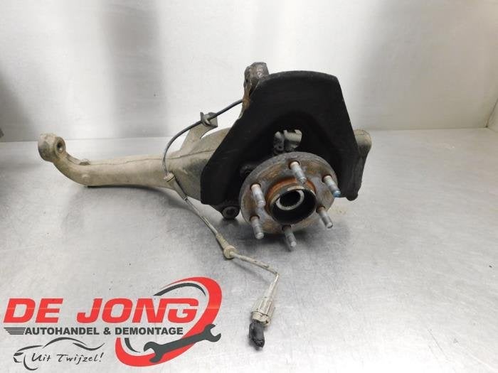 Joint avant droit d'un Nissan Navara, -, 3 mois de garantie, Utilisé, -