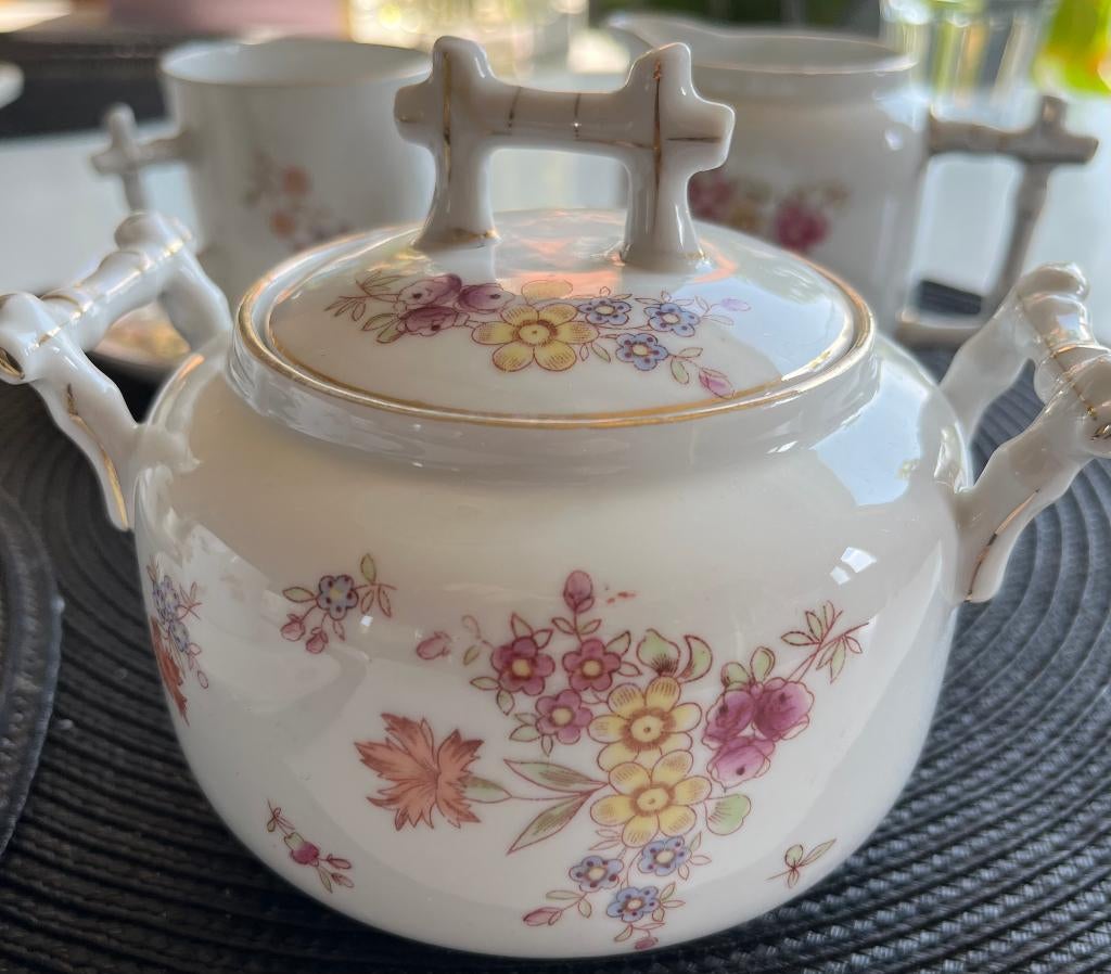 Porseleinen servies – 19e eeuw, Ophalen