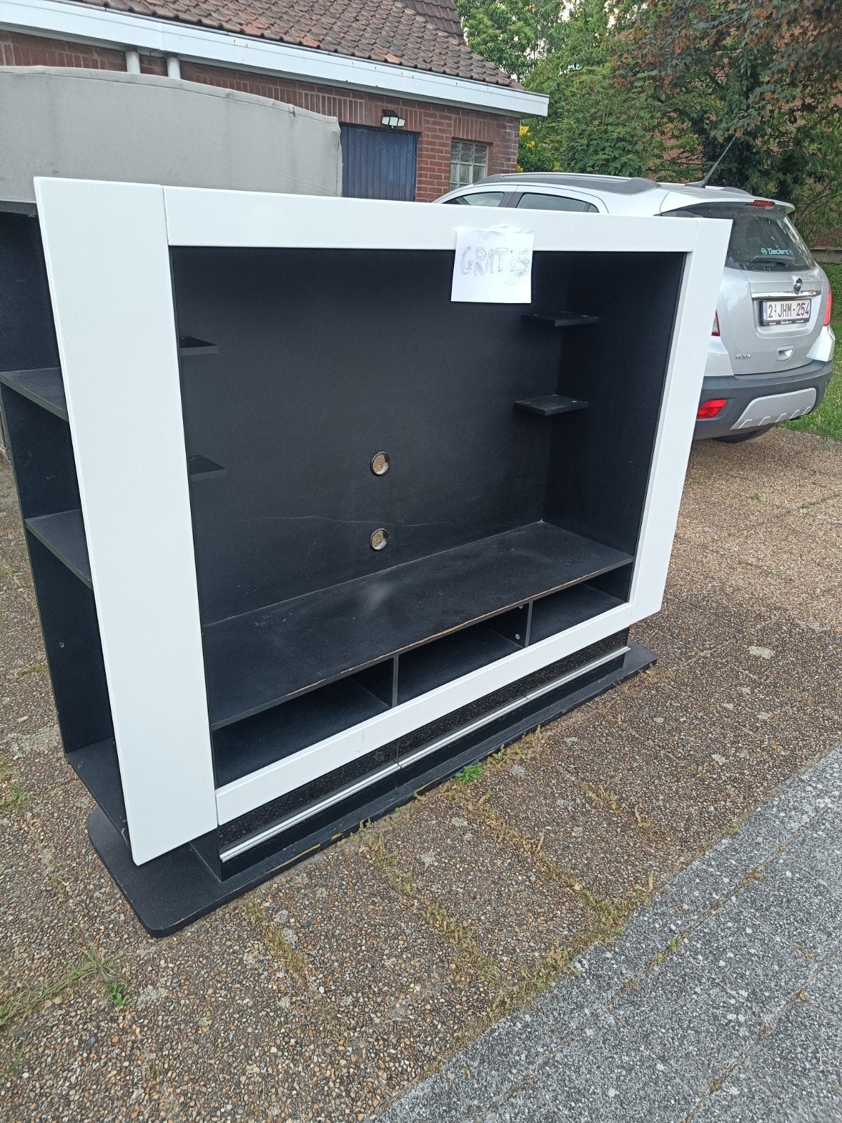 Tv meubel gratis, Ophalen