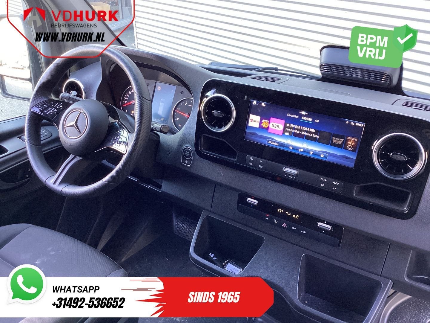 Mercedes-Benz Sprinter 317 CDI Aut. L2H2 3.5t Trekverm./ LED, Auto's, Automaat, Zwart, Mercedes-Benz, Bedrijf
