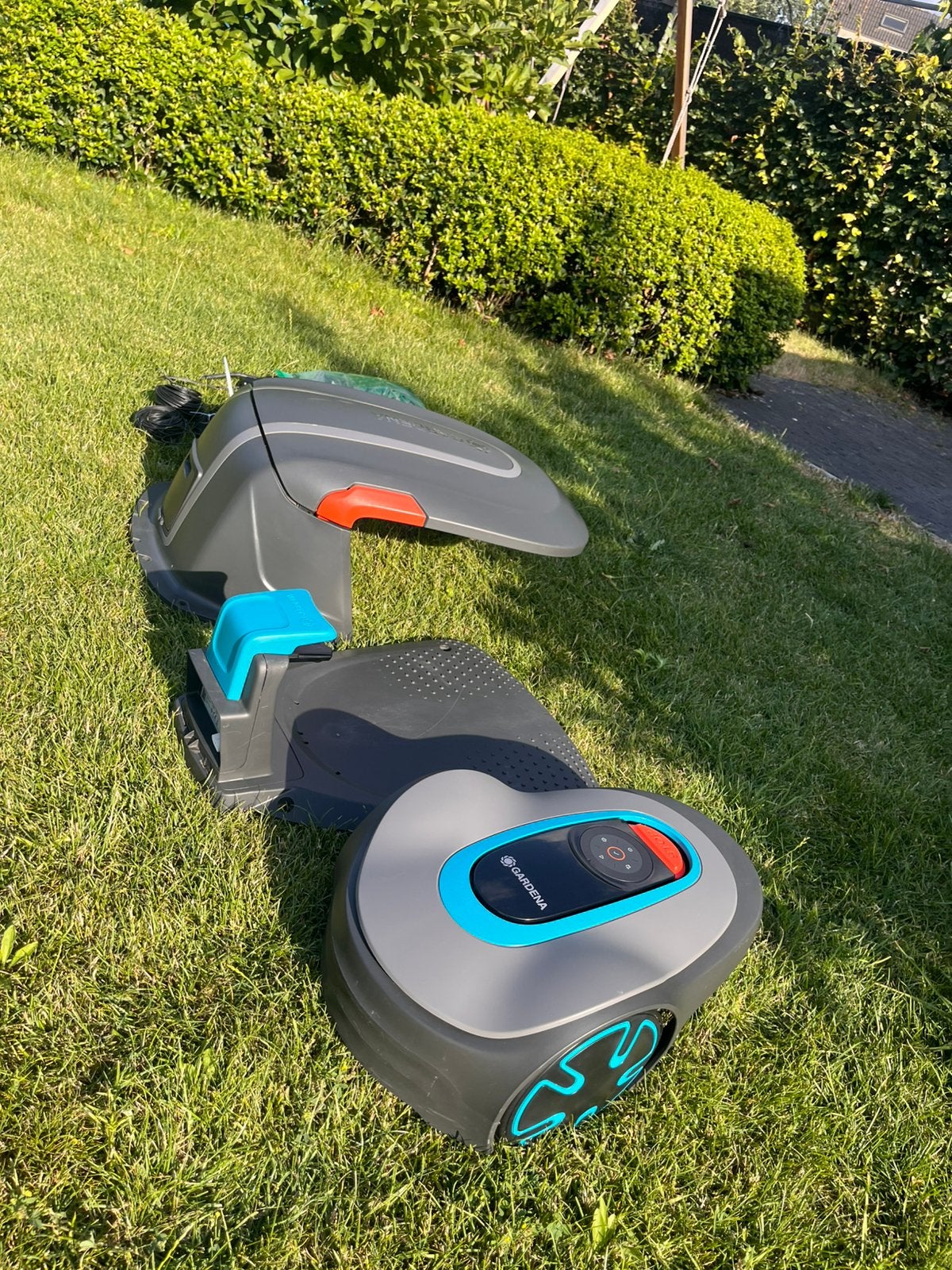 Robotmaaier Gardena Sileno Minimo 400, Ophalen, Zo goed als nieuw