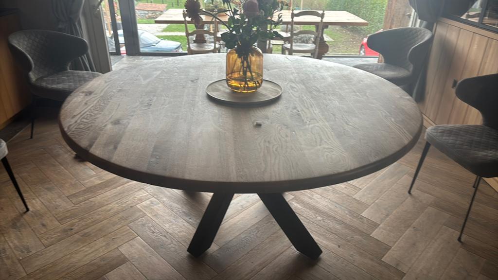 Eiken ronde tafel, Ophalen, 150 tot 200 cm, Rond, Zo goed als nieuw