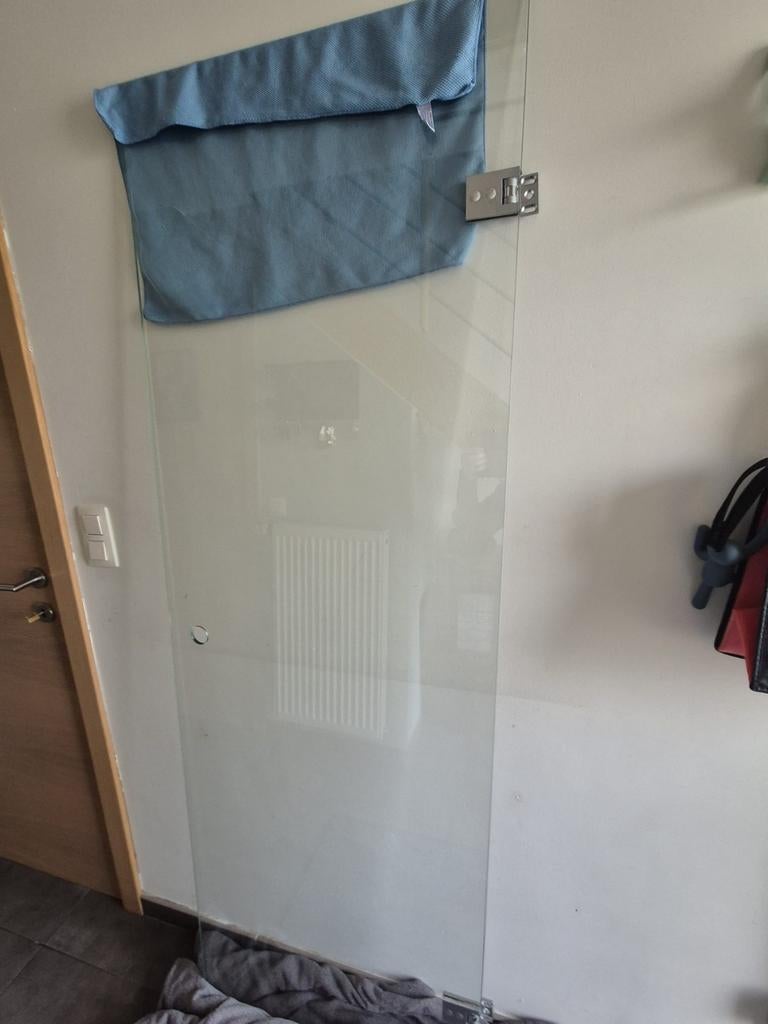 Glazen douchedeur, Enlèvement, Utilisé