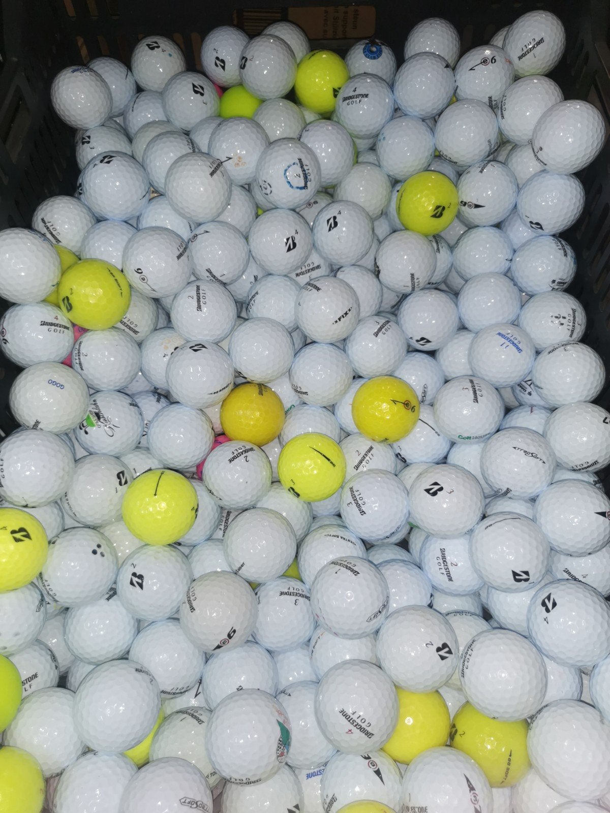 Bridgestone golfballen 100 stuks AAAA kwaliteit, Sports & Fitness, Golf, Enlèvement ou Envoi