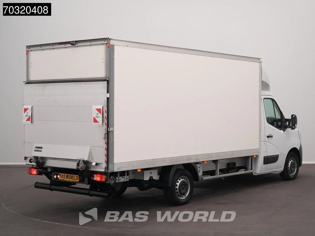 Renault Master 145PK Laadklep Bakwagen LED Navi Airco Cruise, Auto's, Bestelwagens en Lichte vracht, Stof, Gebruikt, 4 cilinders