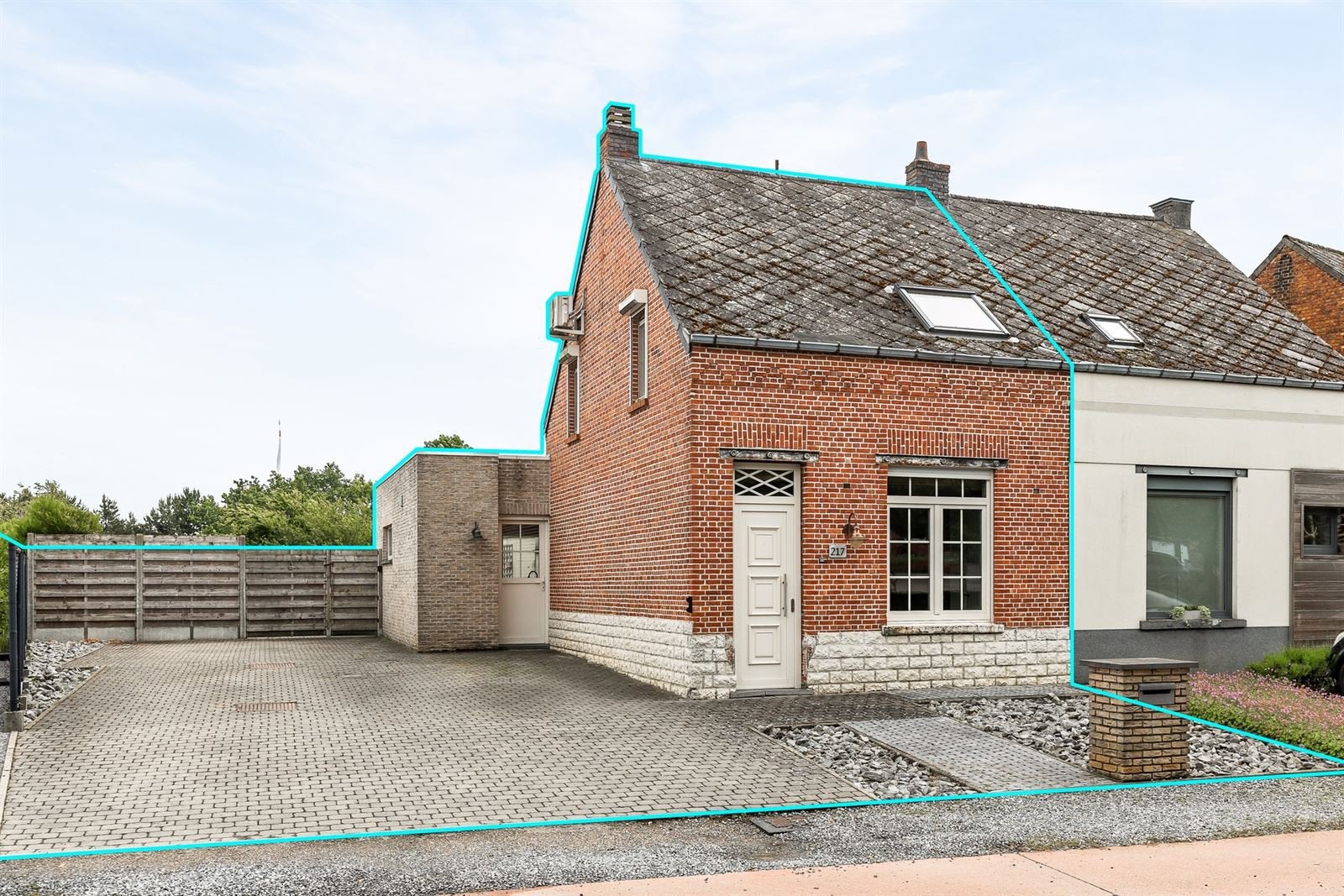 INSTAPKLARE WONING MET 3 SLAAPKAMERS TE TESSENDERLO-HAM!, Immo, 135 m², 500 tot 1000 m², 195 kWh/m²/jaar, 3 kamers