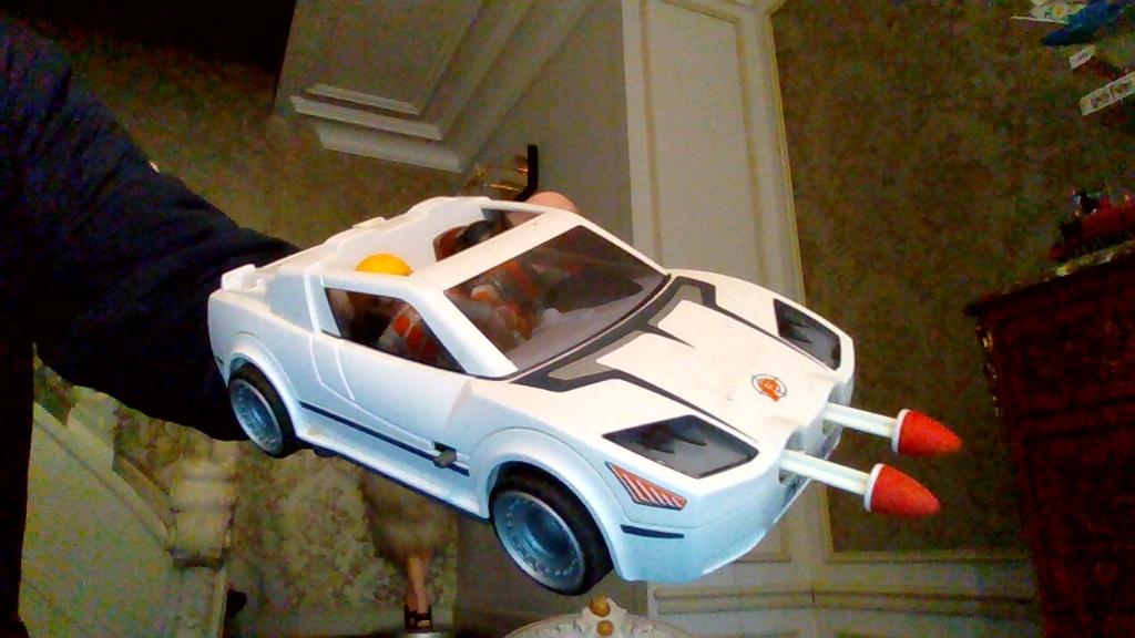 lot de véhicule playmobil (entre autre K 2000), Enlèvement