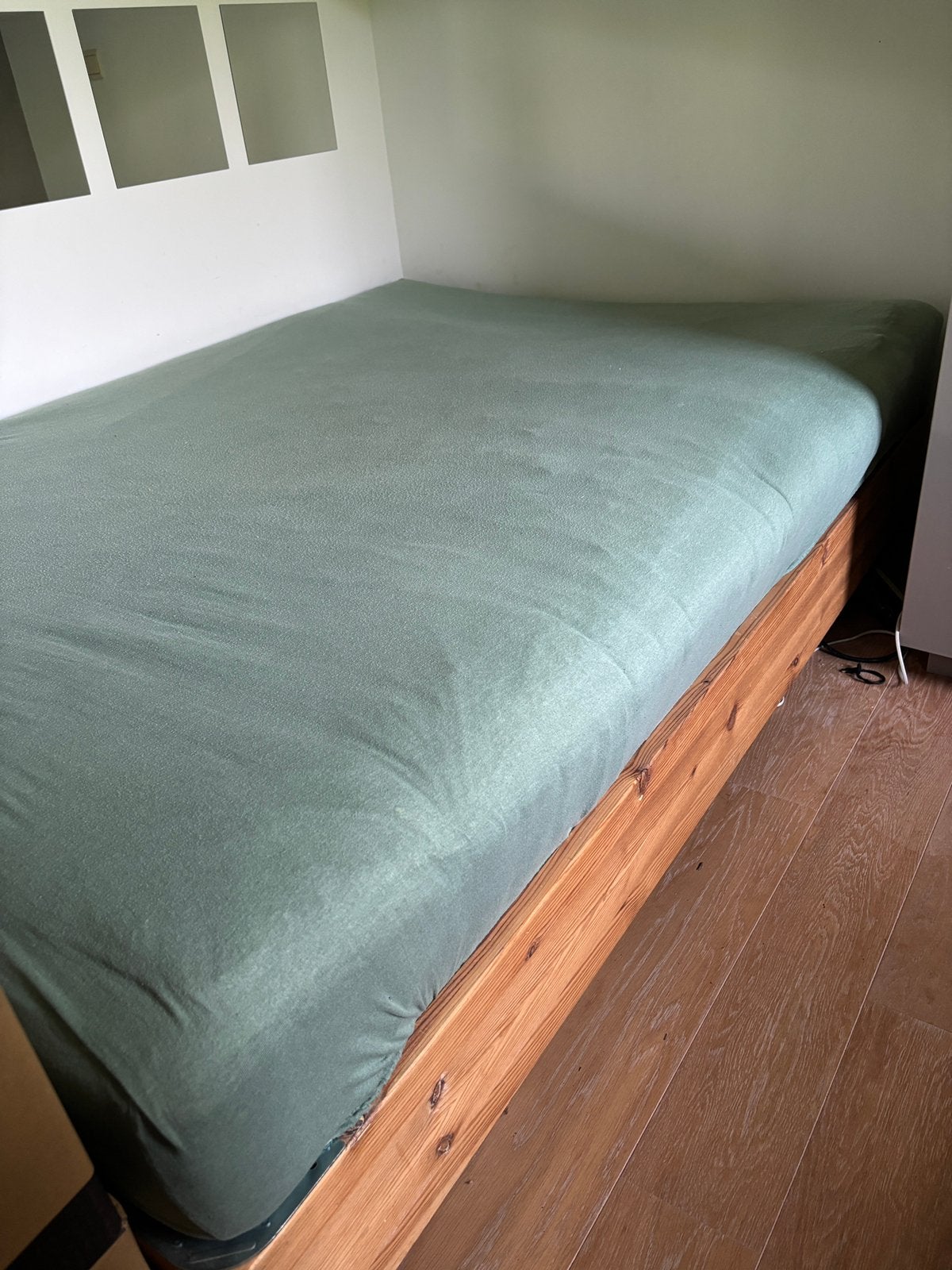 Gratis bed ! Eerst is eerst, Huis en Inrichting, Slaapkamer | Bedden, Ophalen, Gebruikt