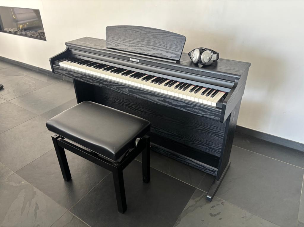 Dynatone elektronische piano SLP-210 met kruk en headset, Muziek en Instrumenten, Piano's, Ophalen, Zo goed als nieuw, Piano