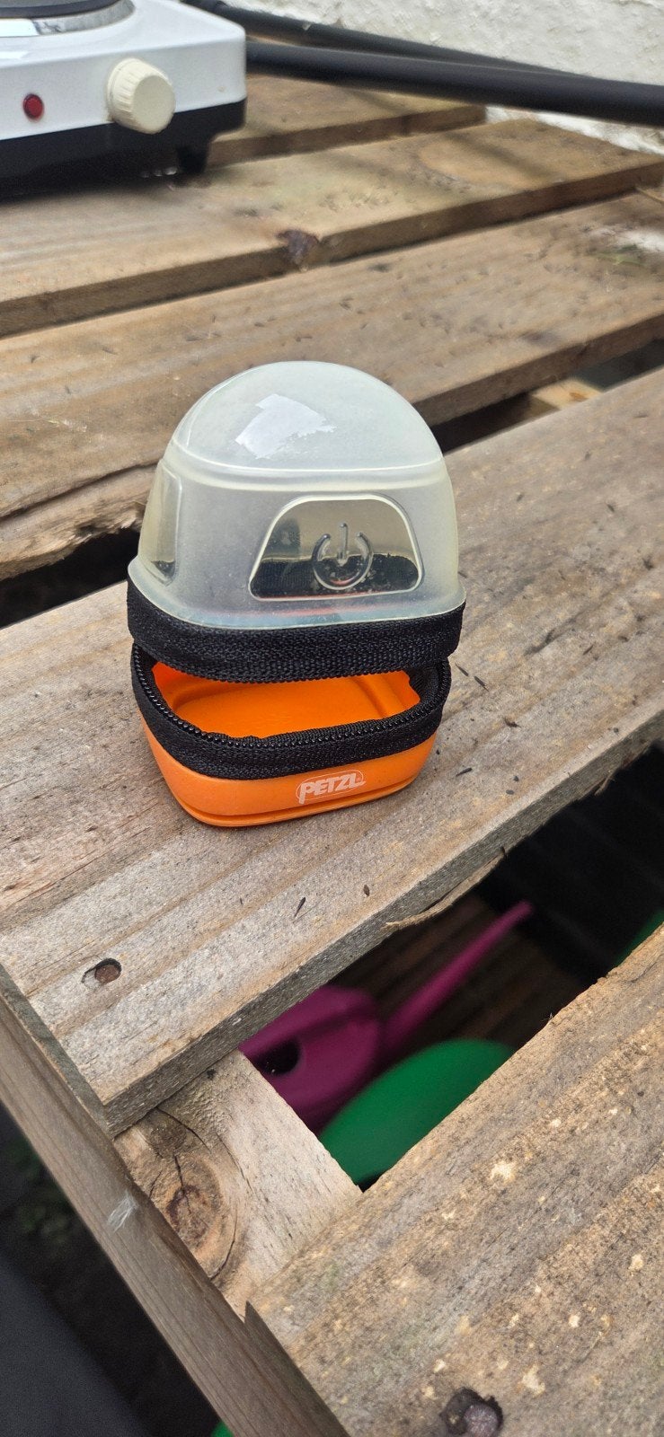 Petzl Noctilight, Enlèvement