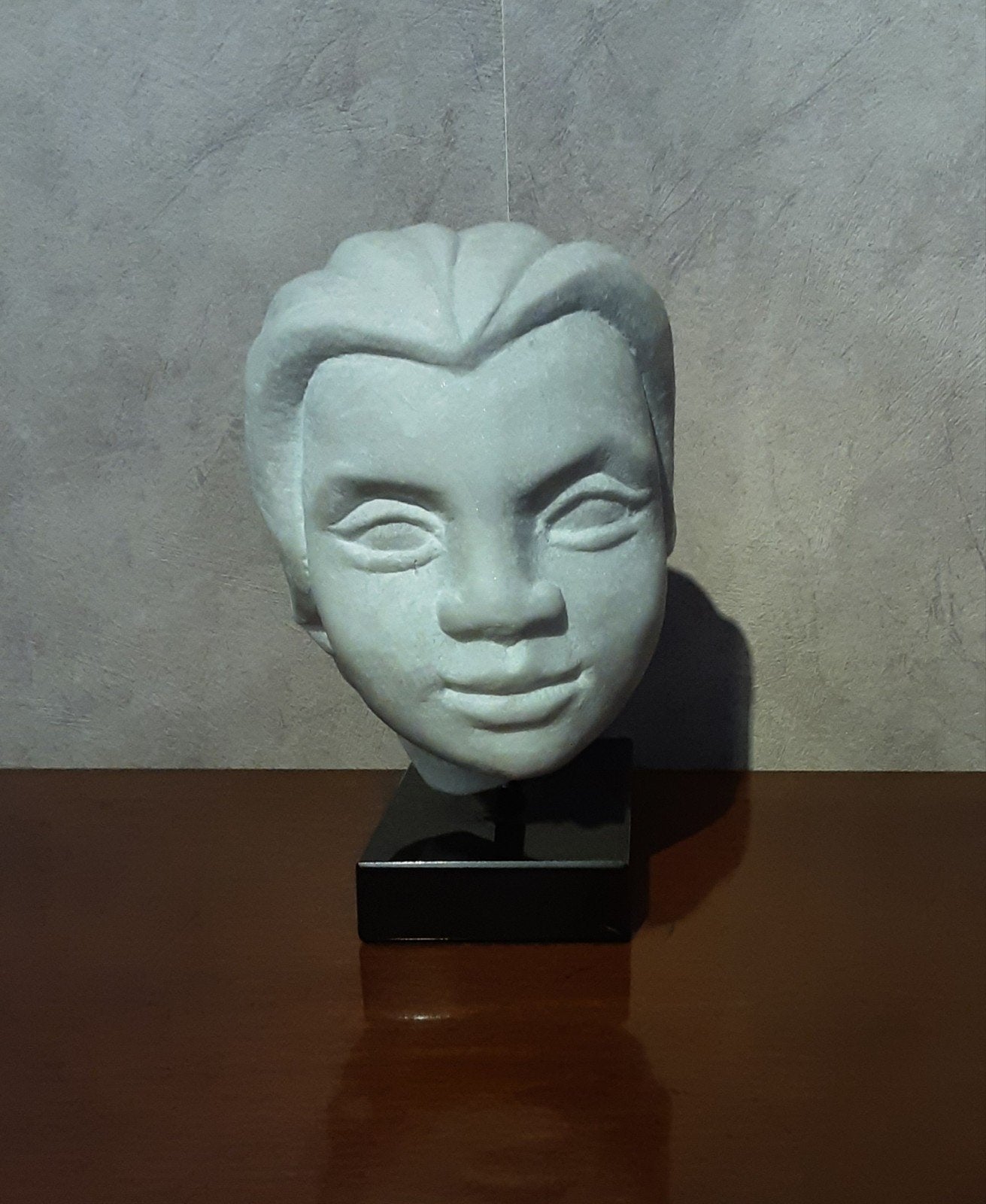 Edgard Fonteyne  hoofd vrouw Aziatisch type, Antiek en Kunst, Minder dan 20 cm, Ophalen of Verzenden, Op sokkel, Beeld