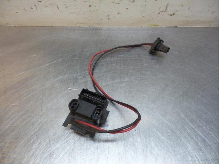 Résistance chauffage d'un Opel Vivaro (Vivaro 01-), -, Opel, Utilisé, -