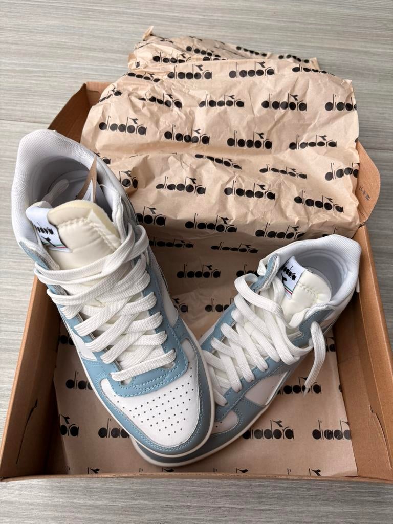 Splinternieuwe Diadora sneakers, Neuf, Enlèvement ou Envoi, Sneakers et Baskets, Bleu