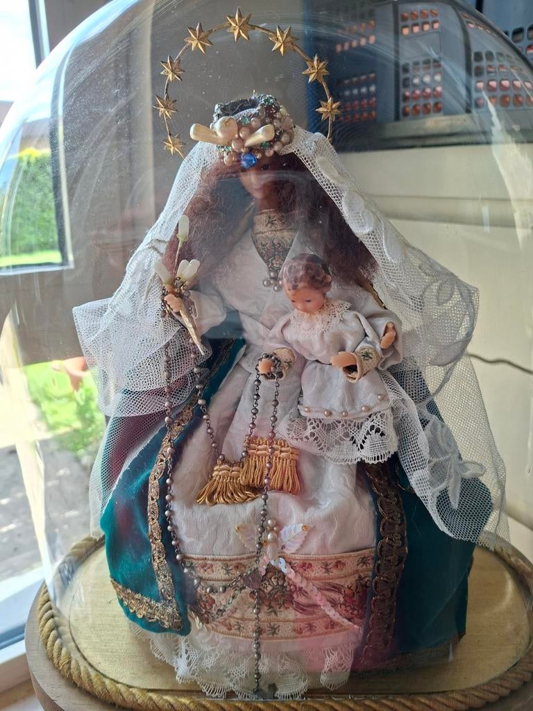 Twee onze lieve vrouwen in een  mooie onbeschadigde stolp, Antiek en Kunst, Ophalen