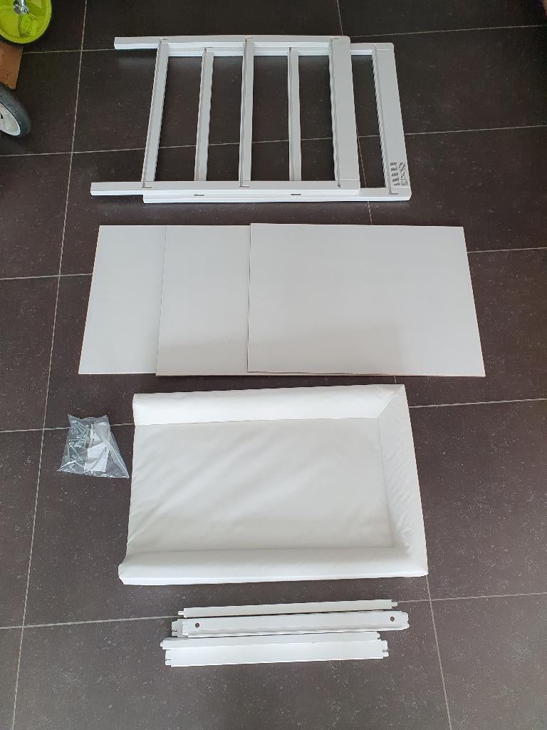 Verschoontafel, Ophalen, Gebruikt