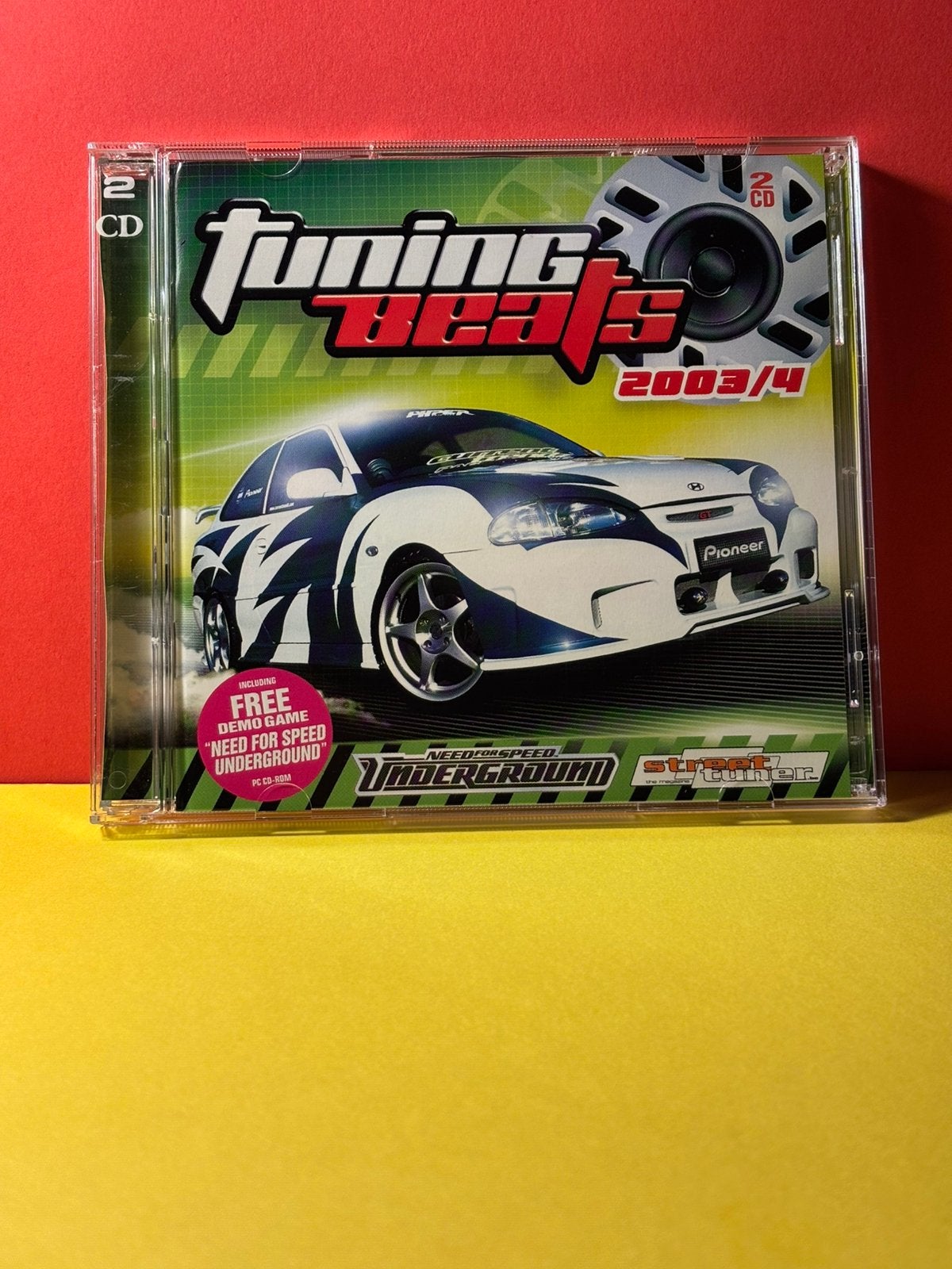 Tuning beats 2003/4 inclusief game need for speed, Cd's en Dvd's, Verzenden, Zo goed als nieuw