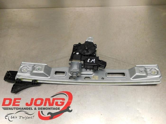 Mécanique vitre 4portes arrière gauche d'un Opel Zafira C, -, Opel, 3 mois de garantie, Utilisé