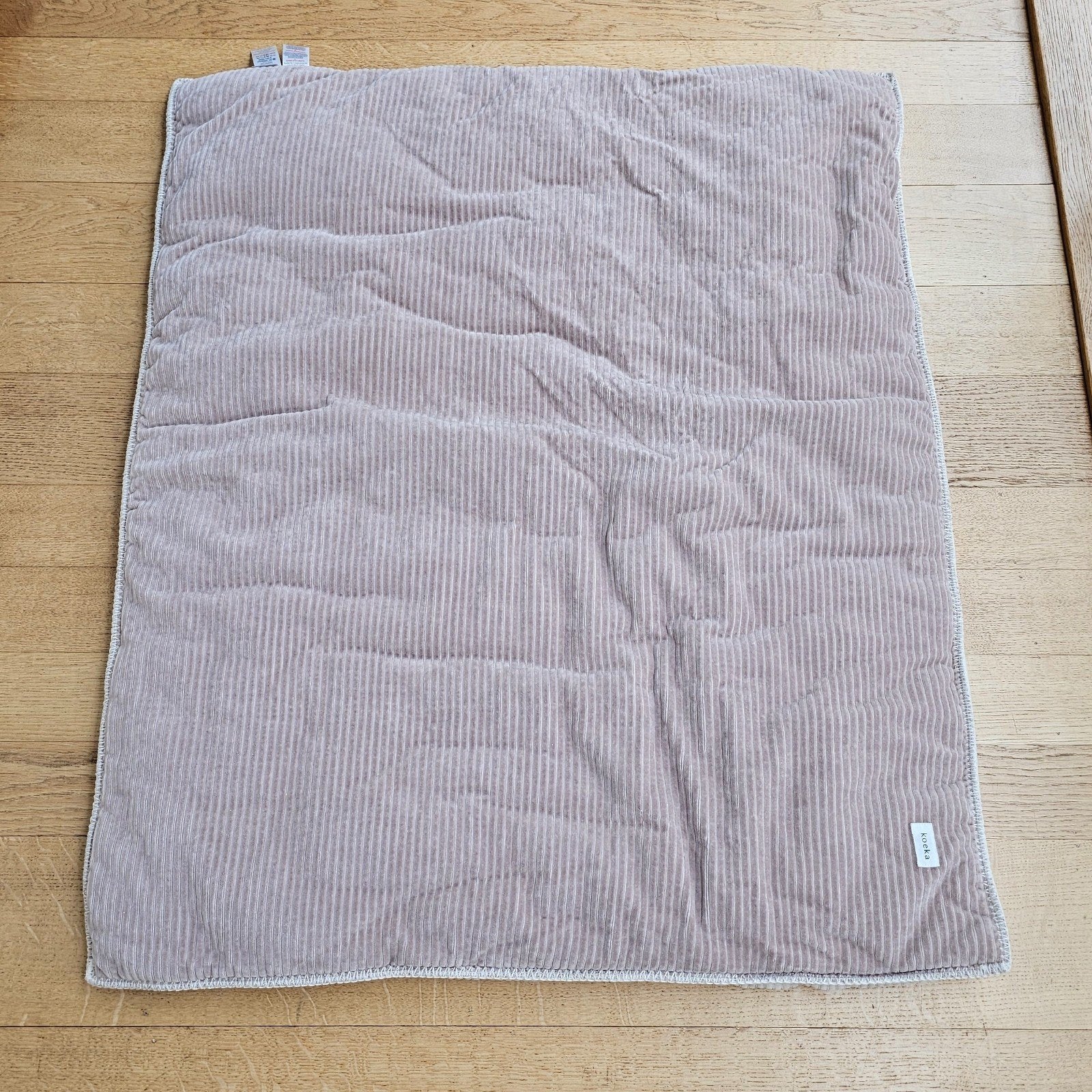 Boxkleed Vik Koeka - Beige/vieux rose, Enfants & Bébés, Parcs, Enlèvement ou Envoi, Tapis de parc