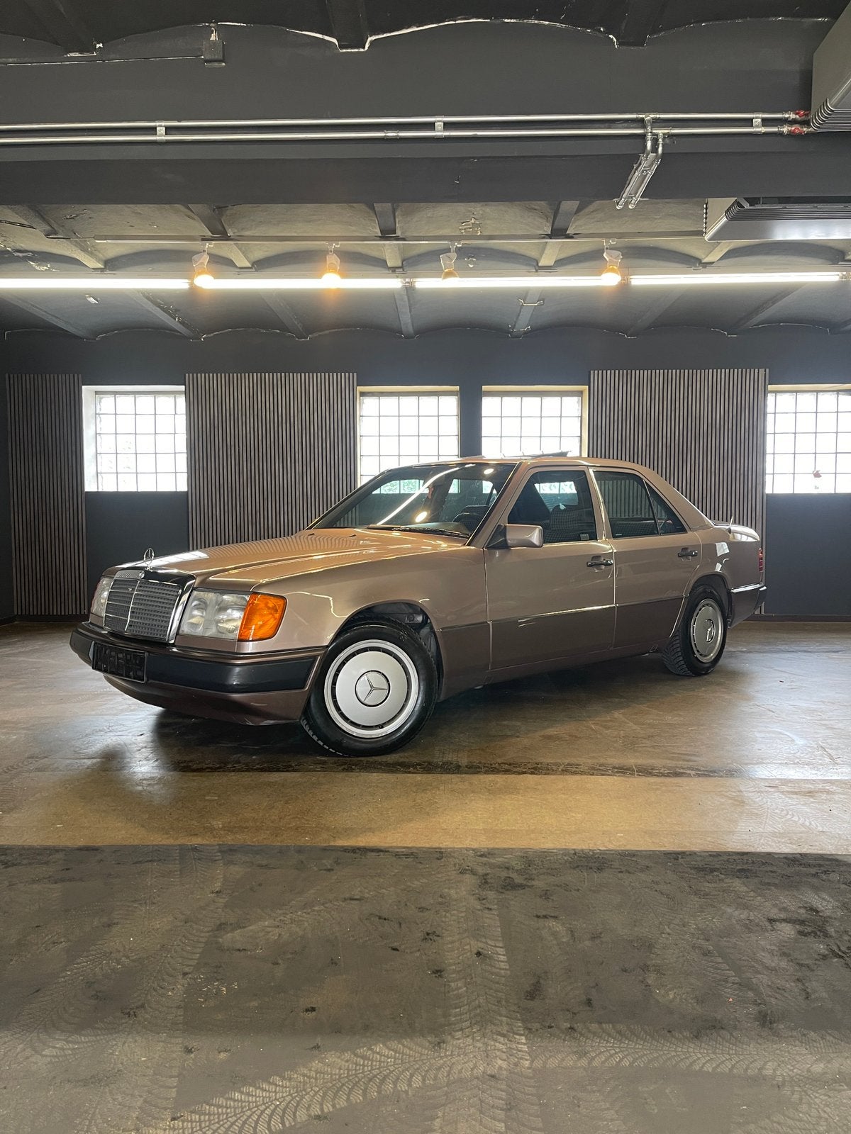 Mercedes w124 220E Klima, Auto's, Mercedes-Benz, Euro 2, 4 deurs, Particulier, E-Klasse