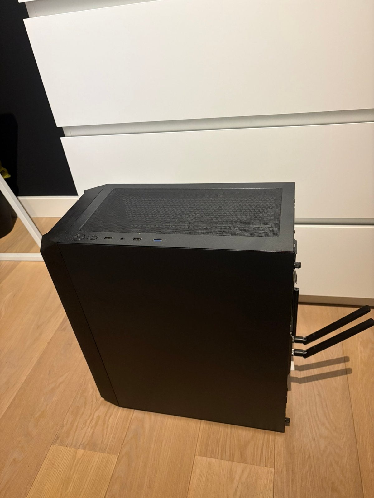 Gaming PC Ryzen 7 5700 | RTX 4060 8GB |16GB RAM |1TB SSD, Consoles de jeu & Jeux vidéo, Jeux | PC, Comme neuf, Enlèvement