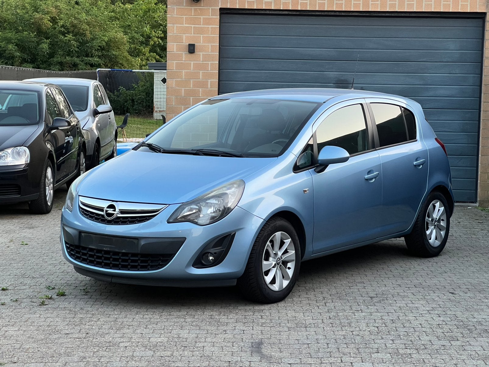 Opel Corsa 1.2 16v Cosmo Navigatie Airco Half-Leder, Autos, Achat, Entreprise, Boîte manuelle, Entretenue par le concessionnaire