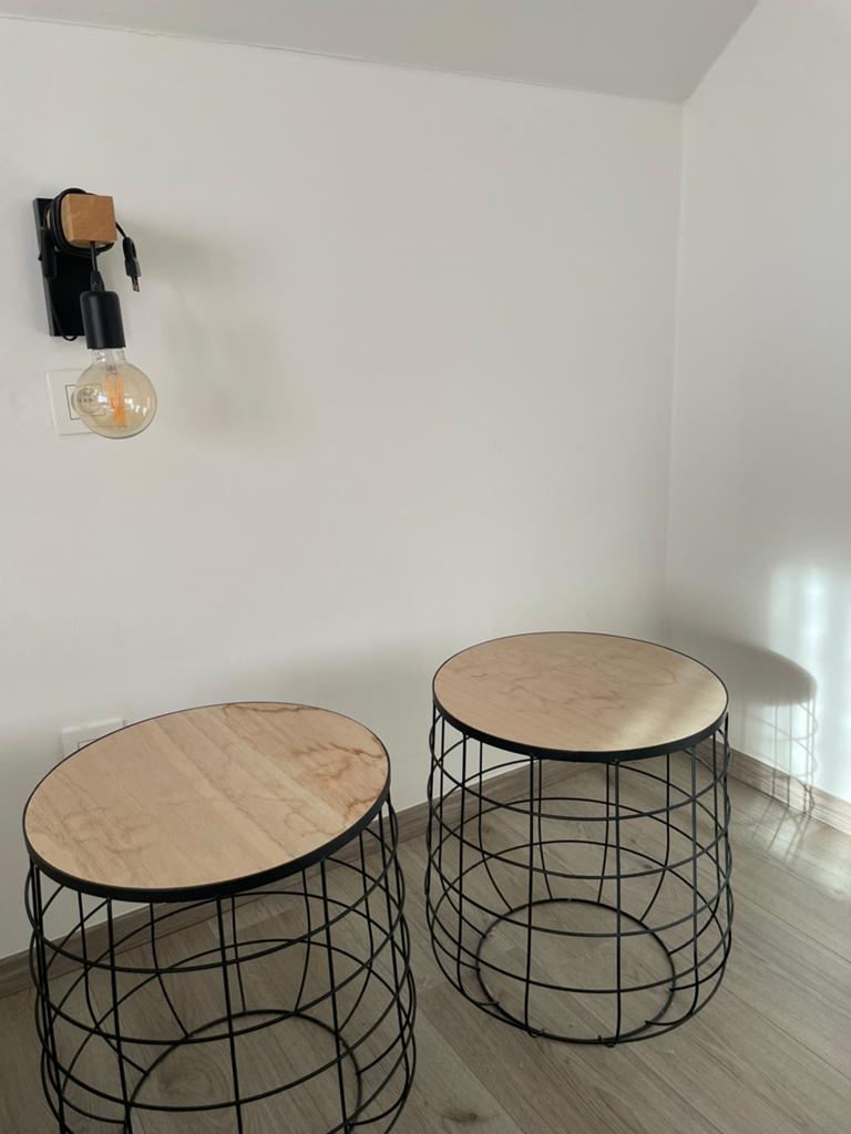 Bijzettafel met nachtlampje, Enlèvement, Comme neuf, Bois