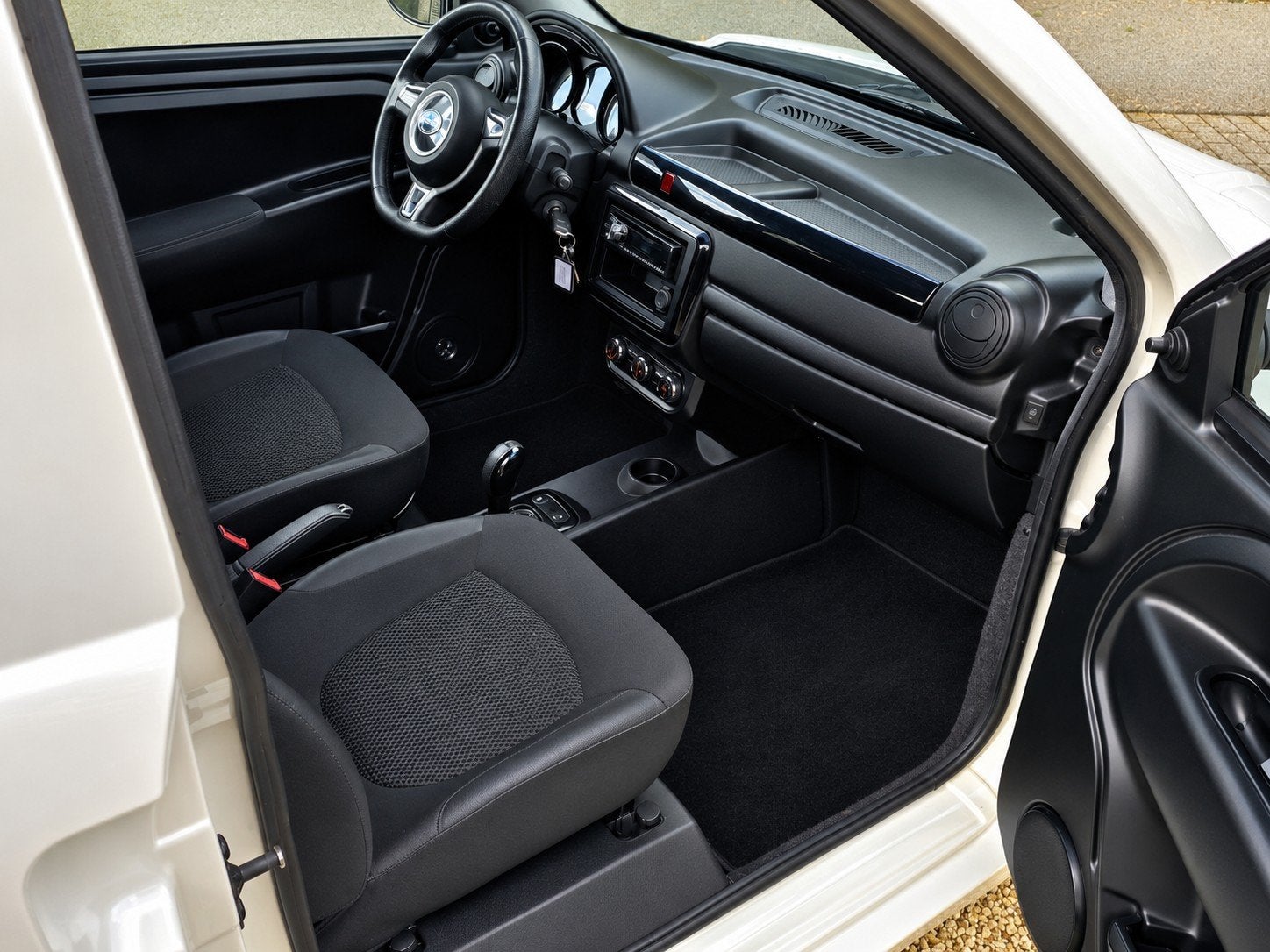 Aixam microcar MGO DCI Stille motor! parel wit* topstaat!, Leder en Stof, Wit, Bedrijf, Diesel