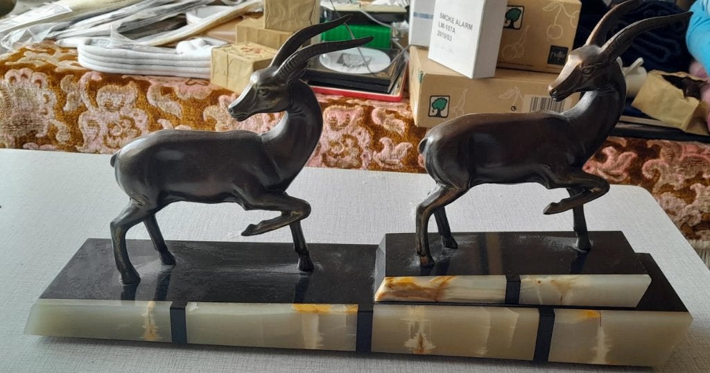 Art Deco gazellen sculptuur, Enlèvement