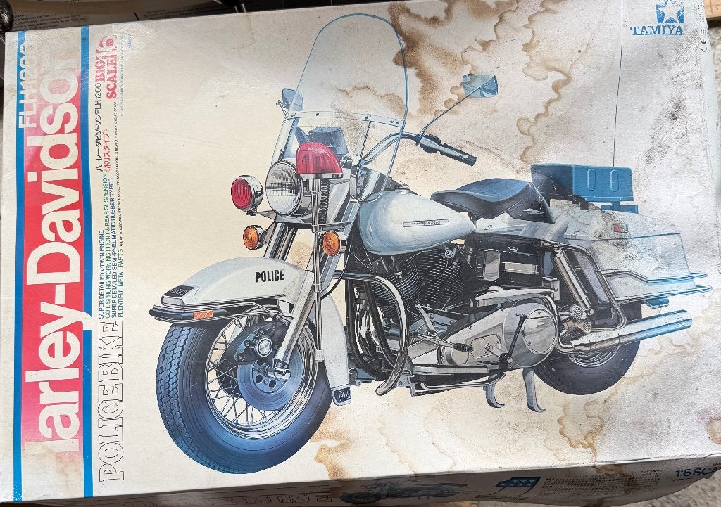 Tamiya Harley Davidson FLH-model, Ophalen of Verzenden, Nieuw, Groter dan 1:32