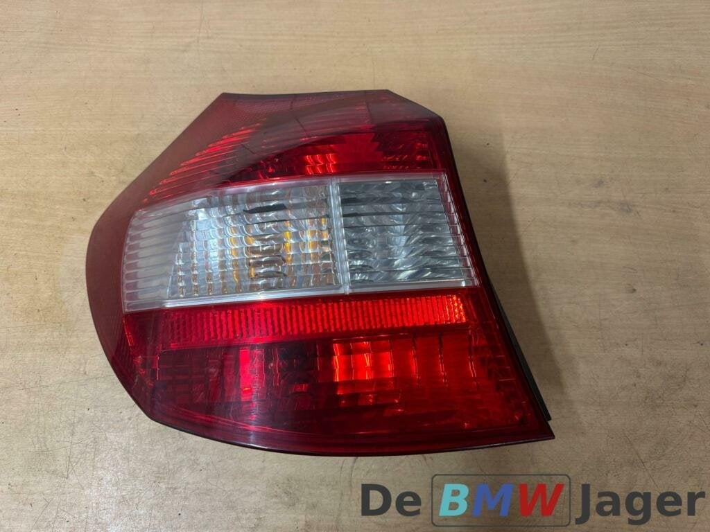 Achterlicht links BMW 1-serie E87 (2003-2006) 6924501, Auto-onderdelen, Gebruikt, Ophalen of Verzenden, BMW, BMW