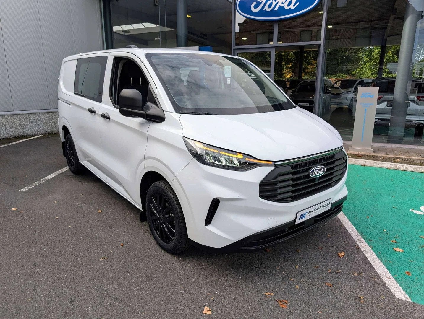 Ford Transit Custom DC 6pl Trend 320S L1 2.0TDCi 170pk A8 au, Achat, 4 portes, Entreprise, https://public.car-pass.be/vhr/2c94ca3c-03df-45bb-a679-614d3734c76a