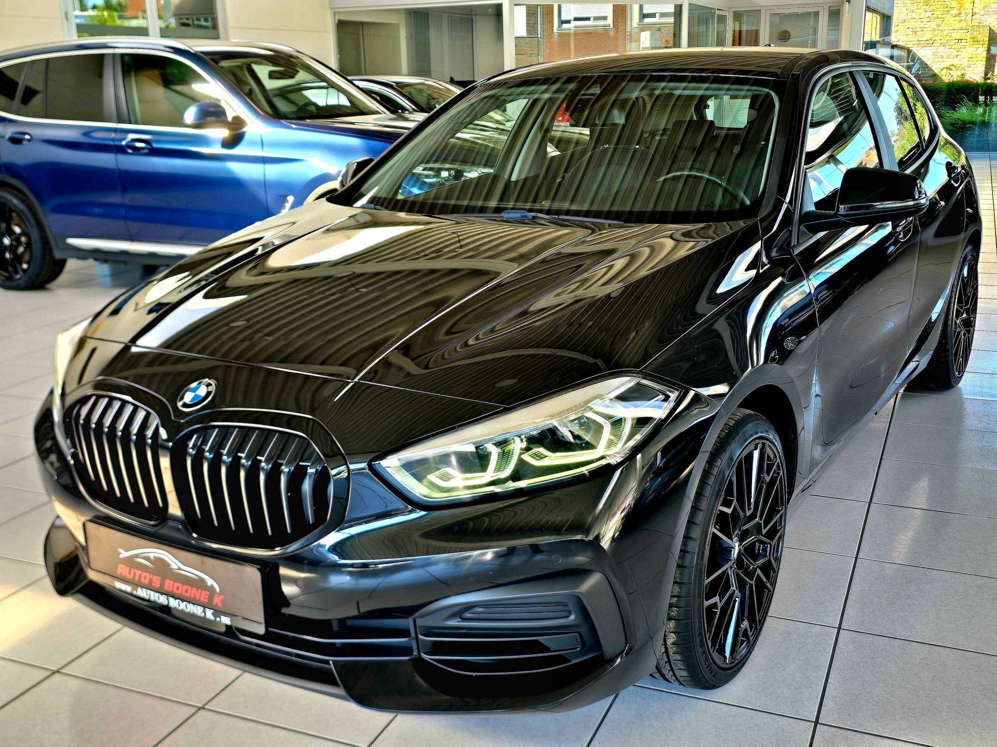BMW 118 / Led lichts / APPLE+Android / DAB radio / Garanti, Auto's, BMW, 1 Reeks, Gebruikt, Lichtsensor, Zwart