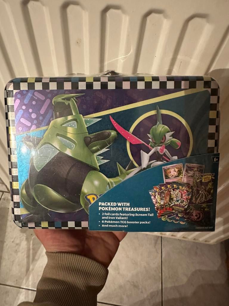 Coffre à collectionner de la rentrée scolaire 2024 SCELLÉ, Enlèvement ou Envoi, Neuf, Booster box