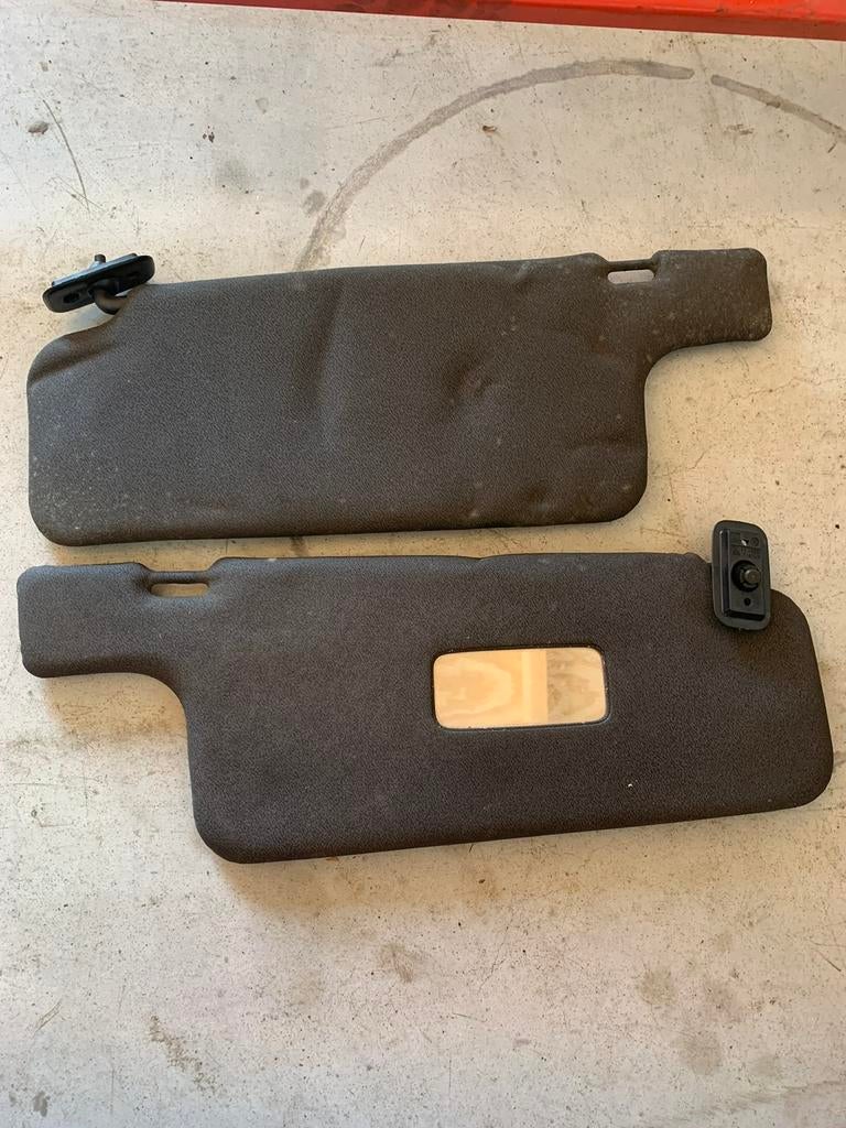 Golf mk2 gti zonnekleppen, Auto-onderdelen, Interieur en Bekleding, Ophalen of Verzenden, Gebruikt, Volkswagen