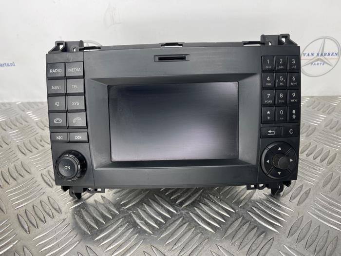 Navigatie Systeem van een Mercedes Sprinter, 12 maanden garantie, Gebruikt, -, -