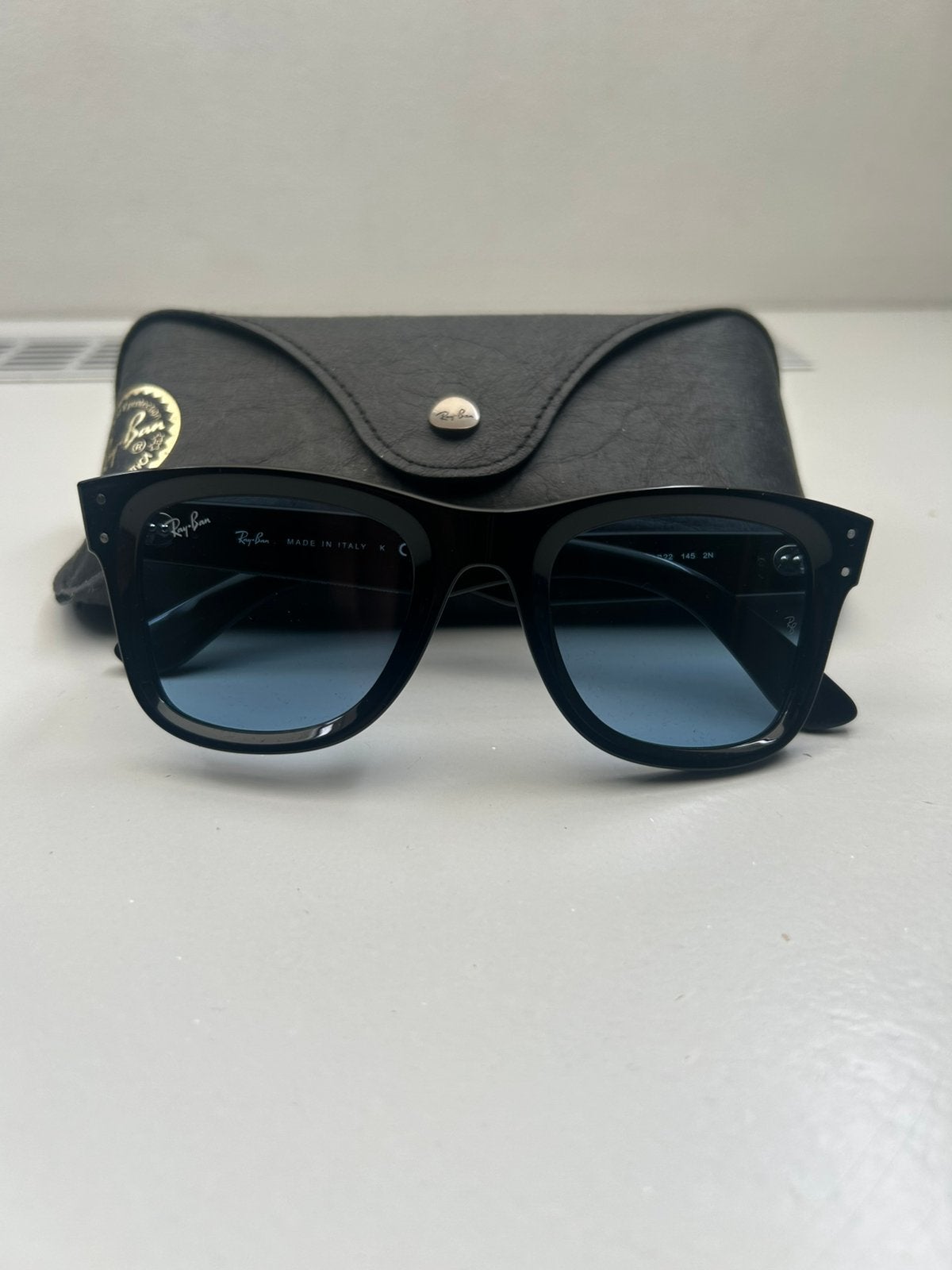 Reverse RB R0502S- Noires & Verres Bleus, Neuf, Enlèvement ou Envoi, Ray-Ban, Lunettes de soleil