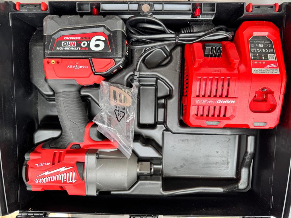 Milwaukee M18, Bricolage & Construction, Outillage | Foreuses, Enlèvement, Comme neuf