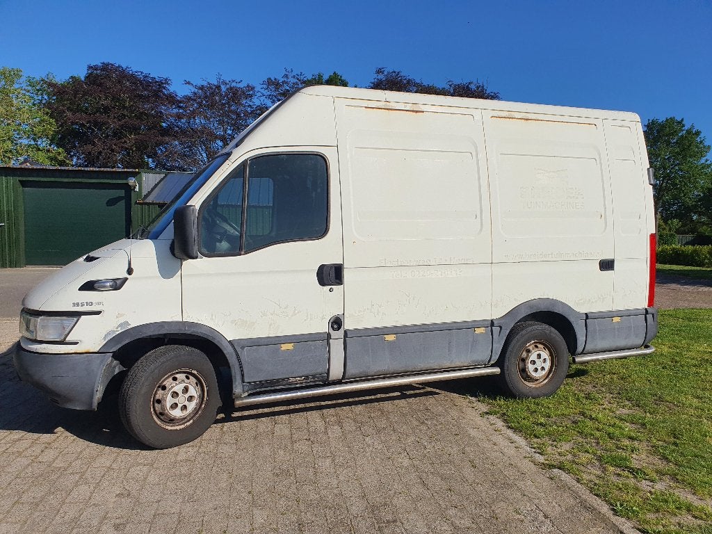 Iveco Daily 2.3 HPI | 35S10V EURO 3 | 3 zits, Auto's, 2286 cc, Stof, 4 cilinders, Iveco