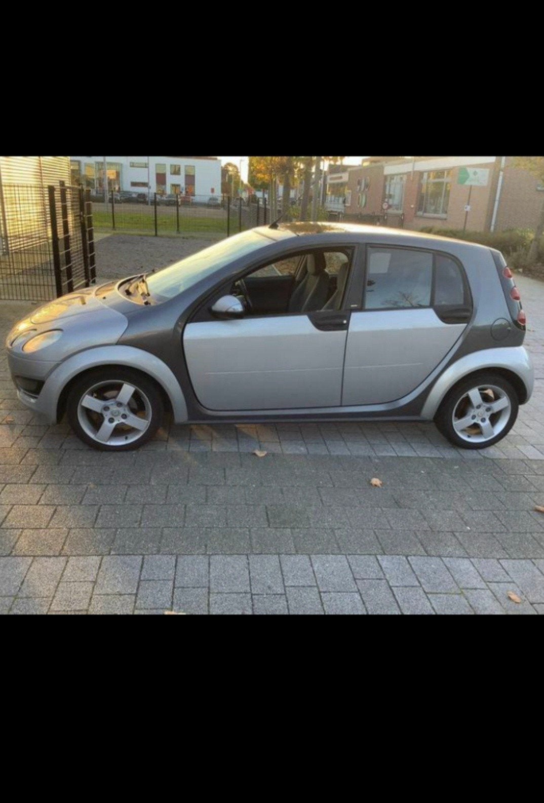 Smart 5-deurs airconditioning zonnedak 164 m km, Auto's, Voorwielaandrijving, Stof, ForFour, 95 kW