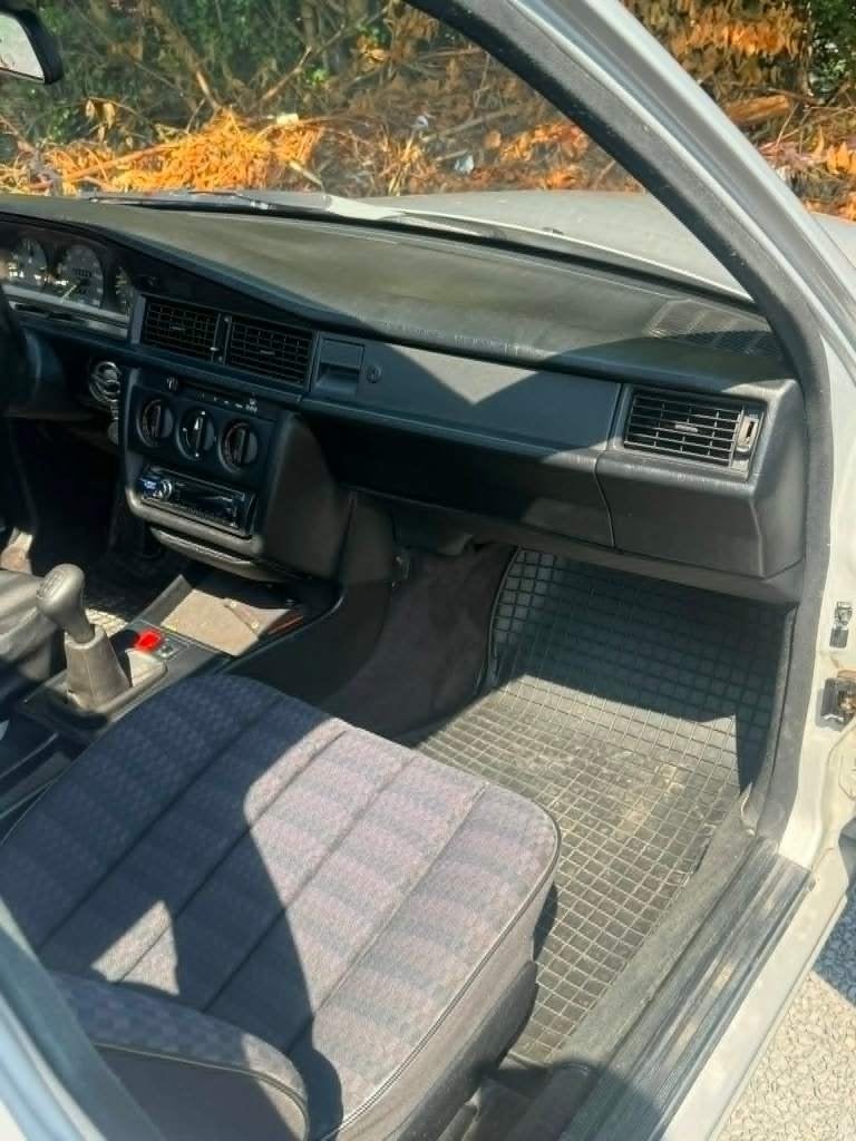 Mercedes 190D 2,5L (223000 Km REELS), foto 8