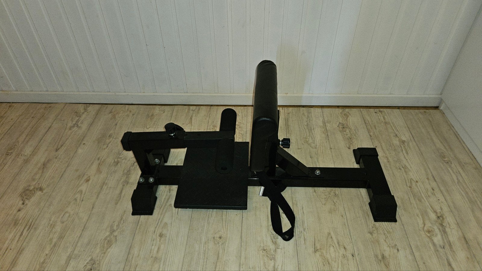 Sissy sqaut machine voor benen te trainen, Ophalen, Benen