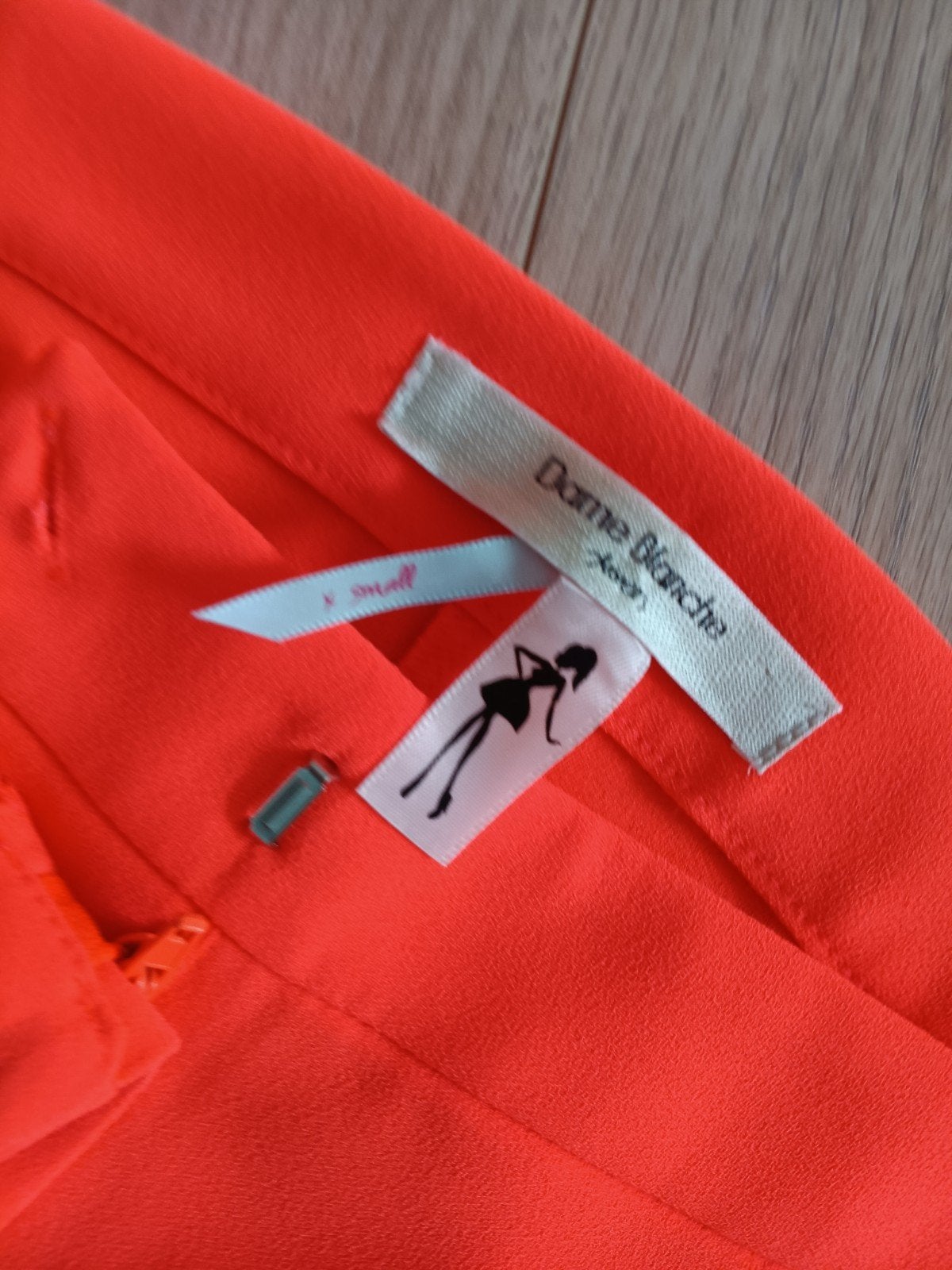 Fluo oranje broek 7/8 Dame Blanche XS 34 36, Kleding | Dames, Broeken en Pantalons, Dame Blanche, Nieuw, Oranje, Ophalen of Verzenden